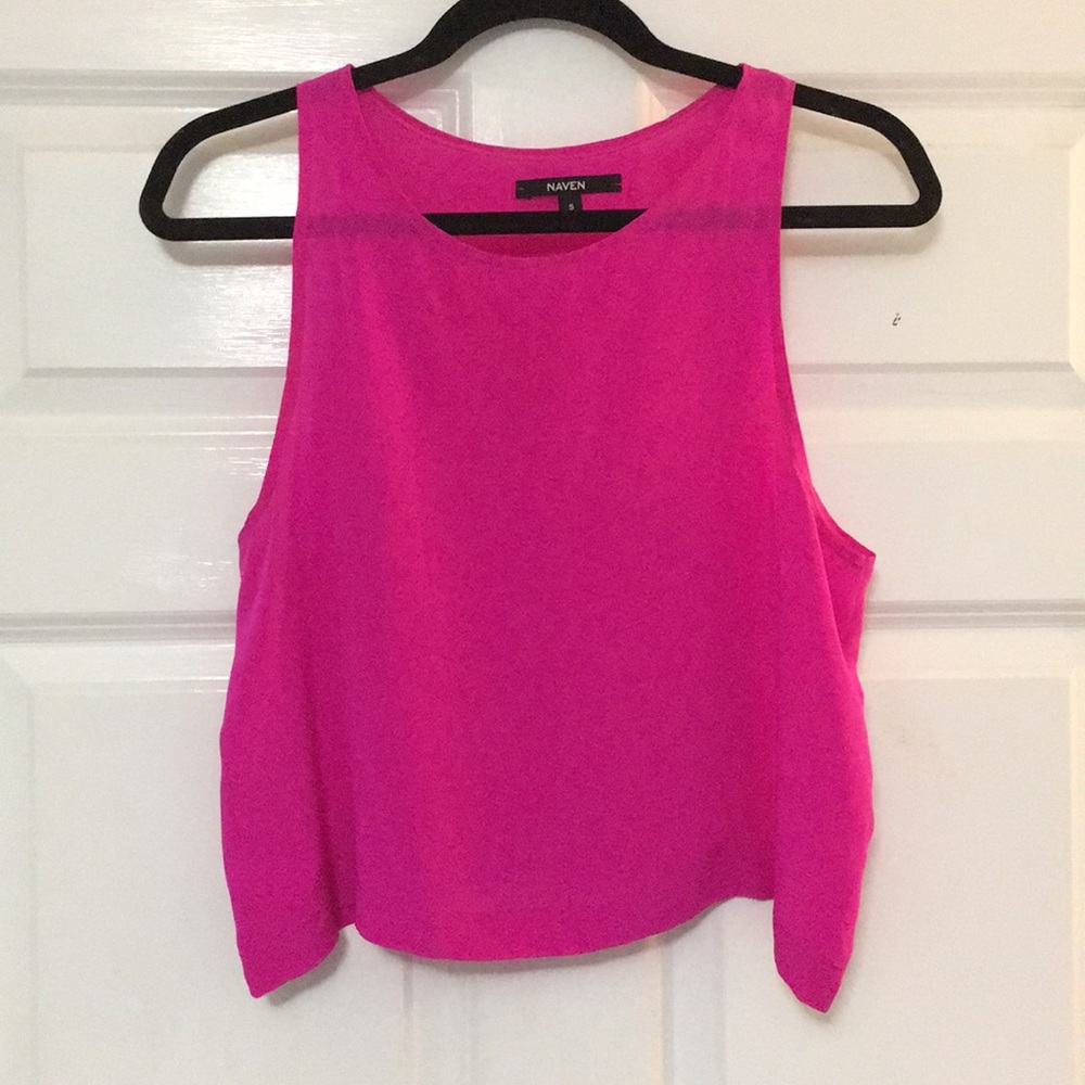 🔺SOLD🔺 Hot pink silk tank top.